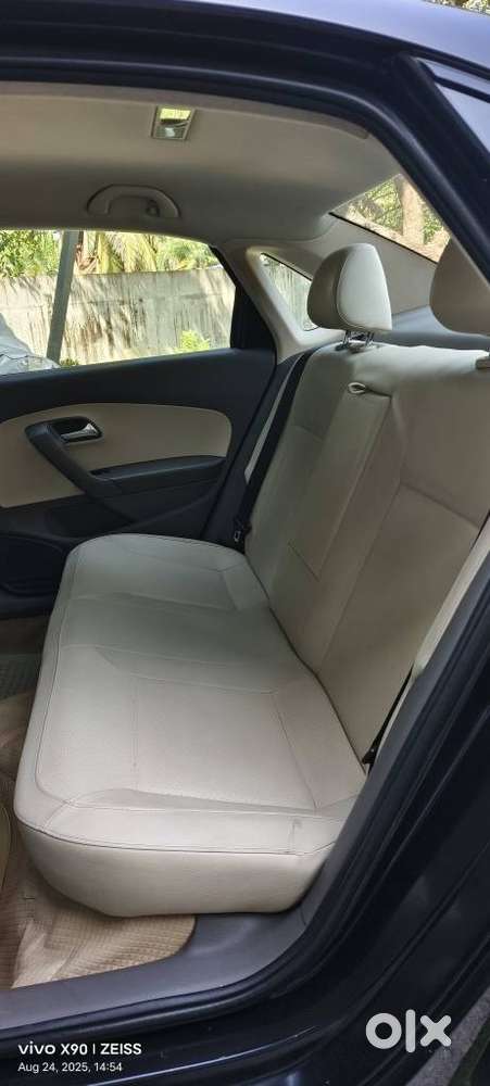 Volkswagen Vento 1.6 Highline Plus 16 Alloy, 2013, Petrol