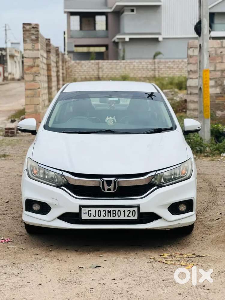 Honda City 1.5 V 2021