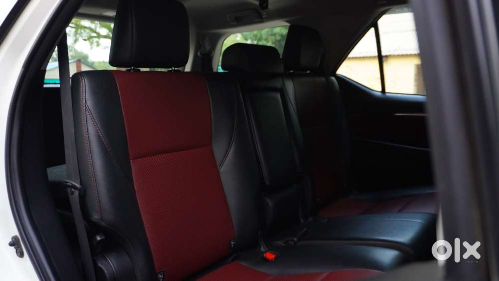 Toyota Fortuner Legender 4x2 At 2.8, 2022, Diesel