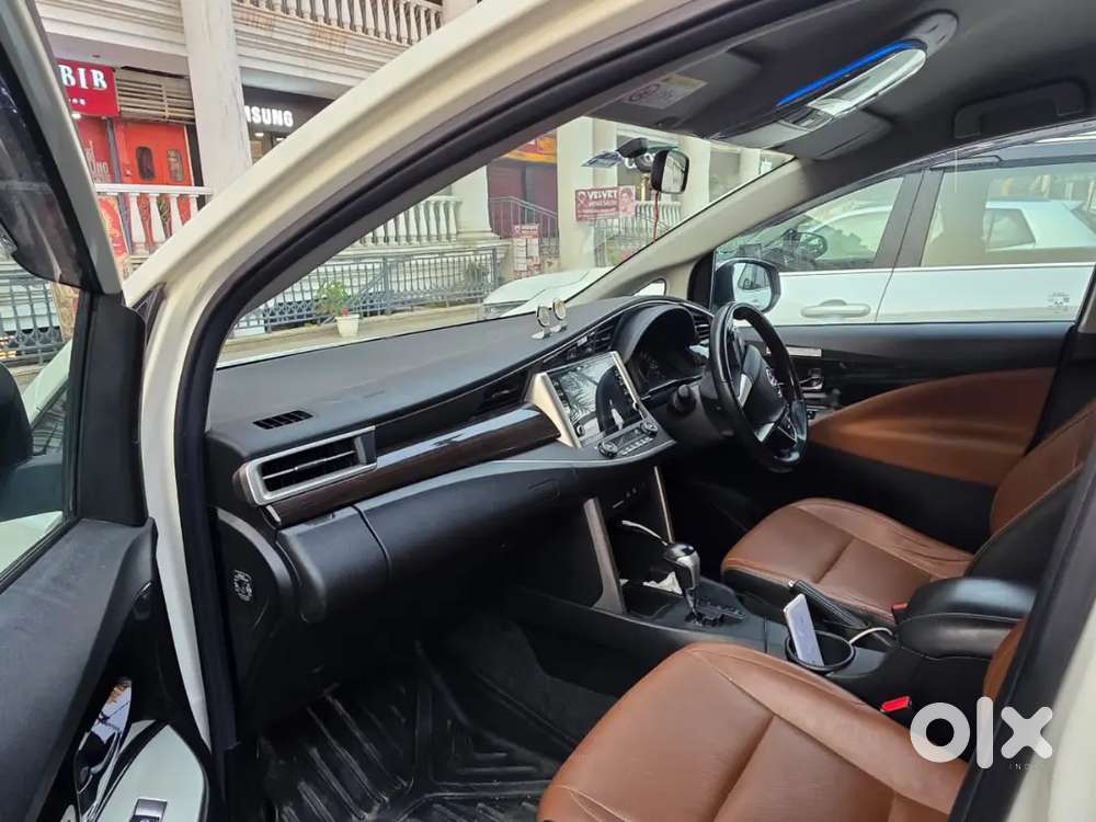 Toyota Innova Crysta 2022 Diesel 49200 Km Driven