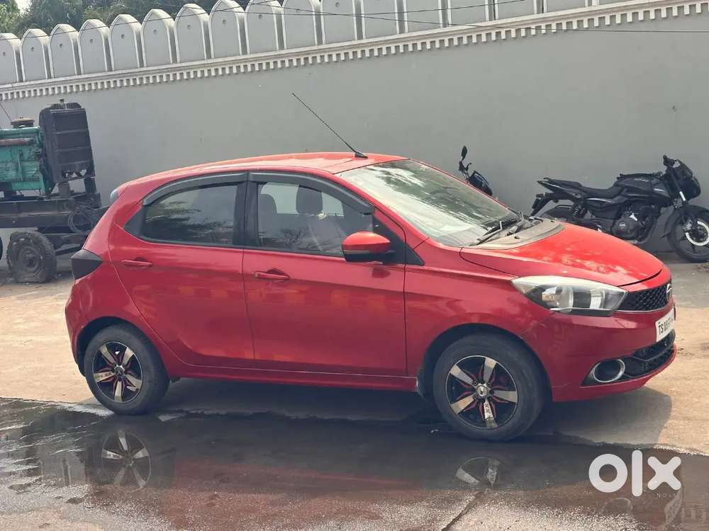 Tata Tiago 2017 Petrol Well Maintained