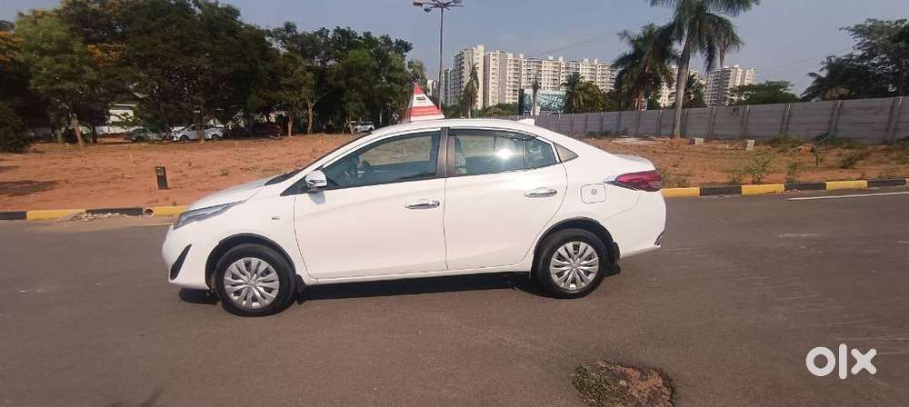 Toyota Yaris J, 2021, Petrol