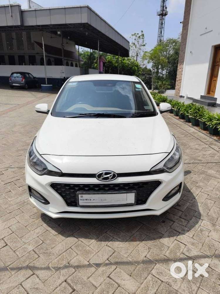 Hyundai I20 Sportz Plus, 2020, Petrol