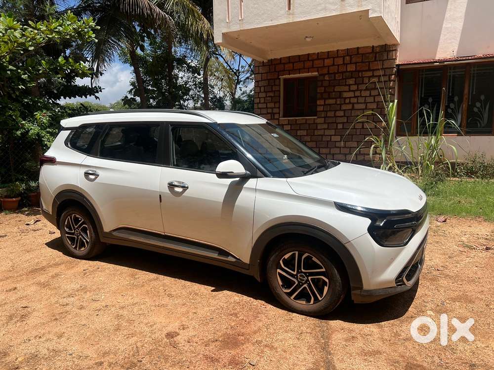 Kia Carens 1.5 Luxury Diesel For Sale – Excellent Condition