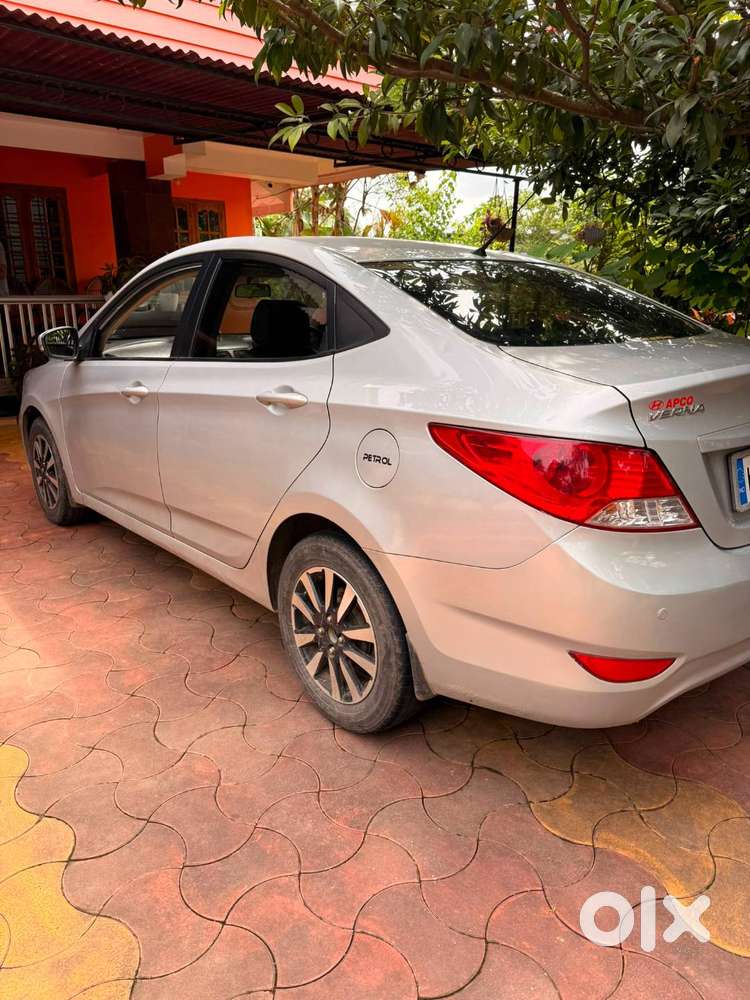 Hyundai Verna 2013-14 Petrol 72970 Km Driven