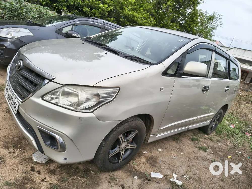 Toyota Innova 2.5 Diesel 2014