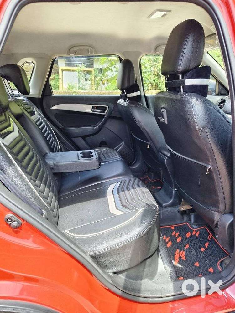 Maruti Suzuki Brezza 1.5 Zxi Smart Hybrid, 2021, Petrol