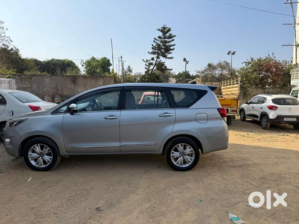 Toyota Innova Crysta 2.8 Zx At, 2016, Diesel