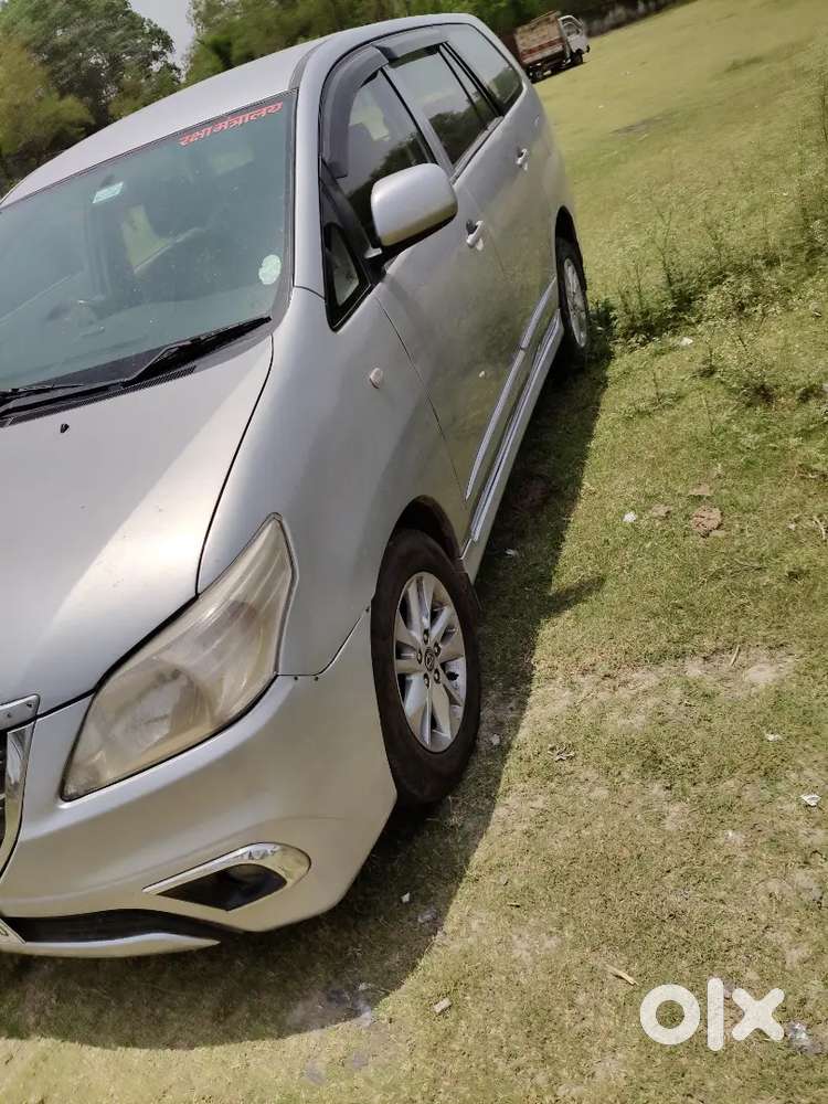 Toyota Innova 2016 Diesel 124155 Km Driven