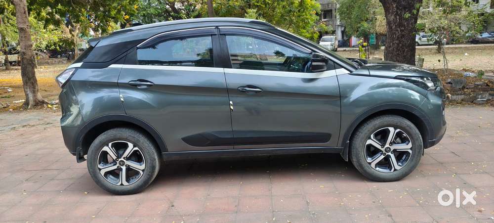 Tata Nexon 1.2 Revotron Xm (s), 2023, Petrol