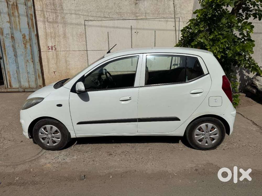 Hyundai I10 2011 Petrol Well Maintained
