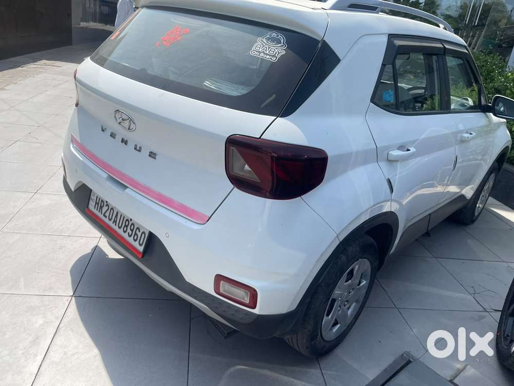 Hyundai Venue Petrol 2022 Model