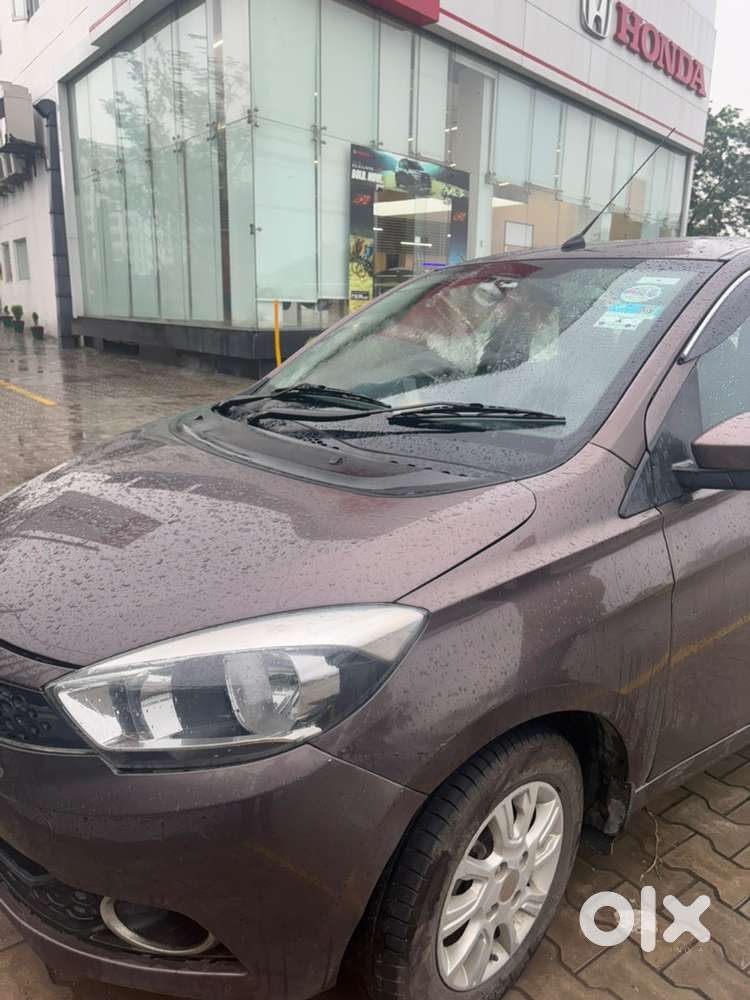 Tata Tiago Petrol Car 2017