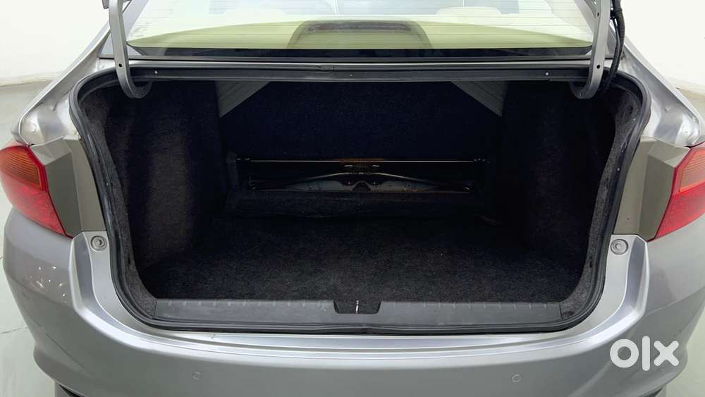 Honda City 1.5 V 4th Gen I-vtec Mt, 2022, Petrol