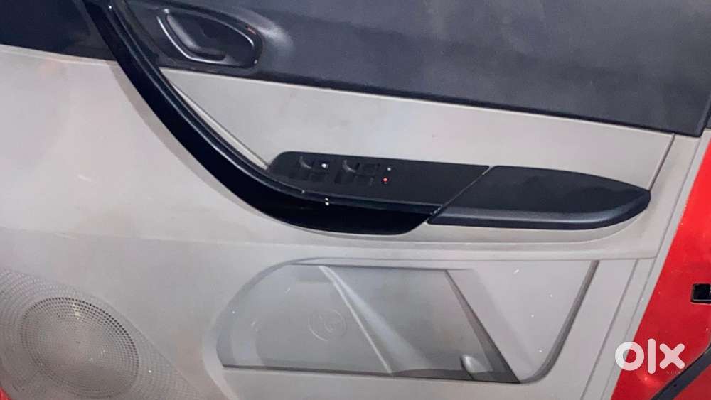 Tata Tiago 1.2 Revotron Xz, 2019, Petrol