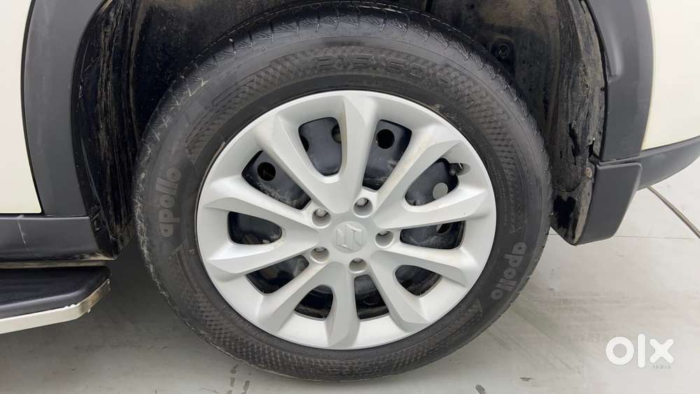 Maruti Suzuki Grand Vitara 1.5 Delta Smart Hybrid At, 2023, Petrol