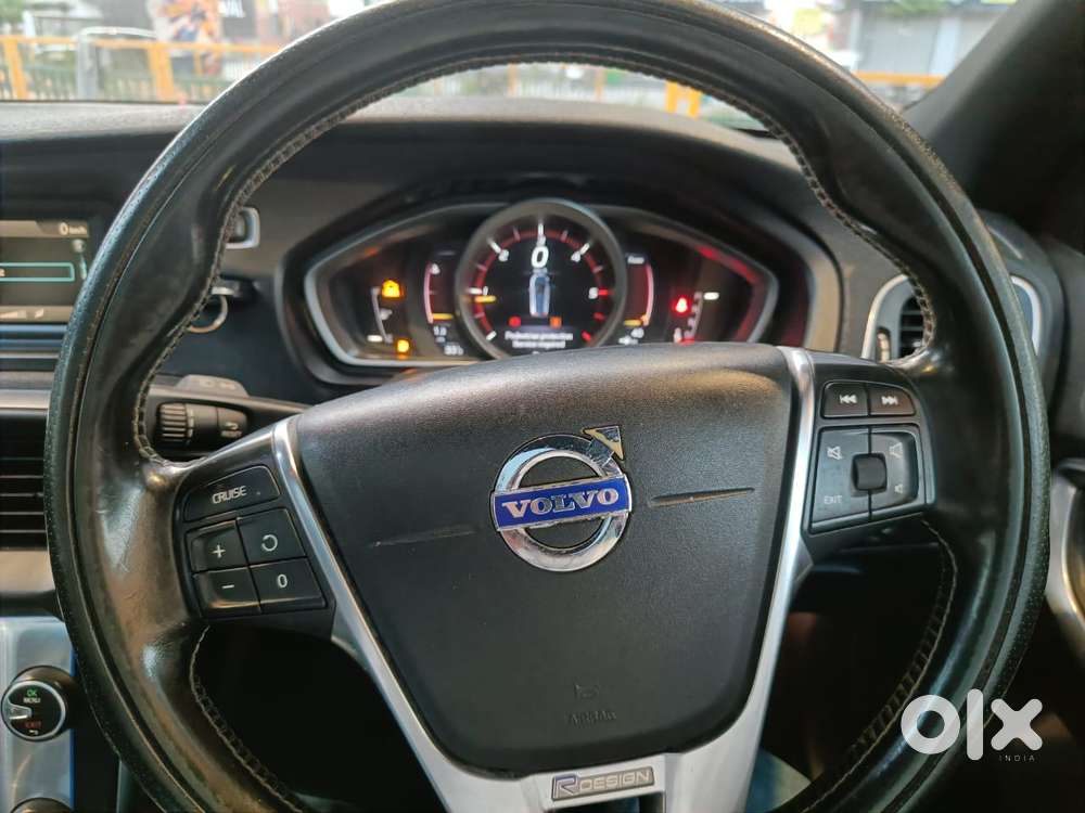 Volvo V40 D3 R Design, 2016, Diesel