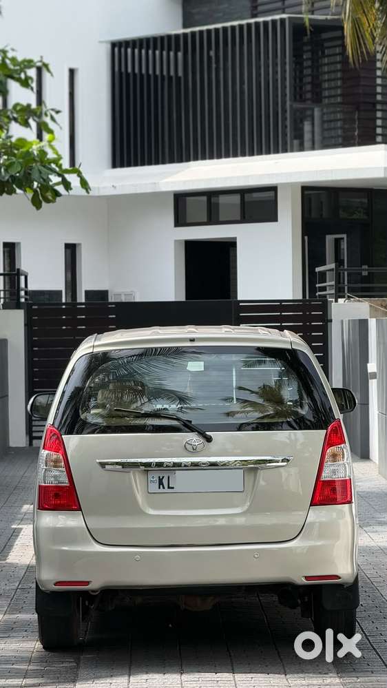 Toyota Innova, 2012, Diesel