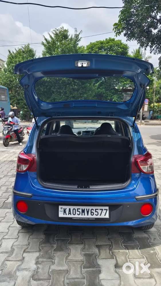 Hyundai Grand I10 1.2 Kappa Sportz Option At, 2017, Petrol