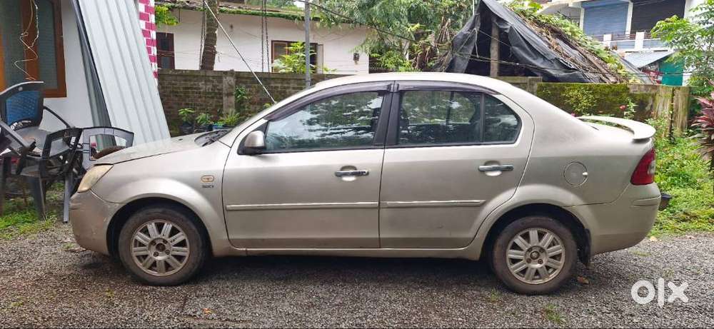 Ford Fiesta Sxi Full Option With Alloy Wheel With Engine Works