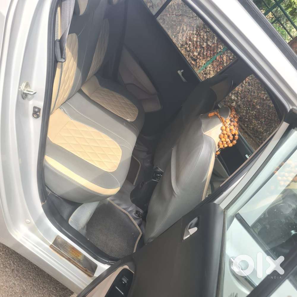 Hyundai Grand I10 Asta Automatic 1.2 Kappa Vtvt, 2016, Petrol