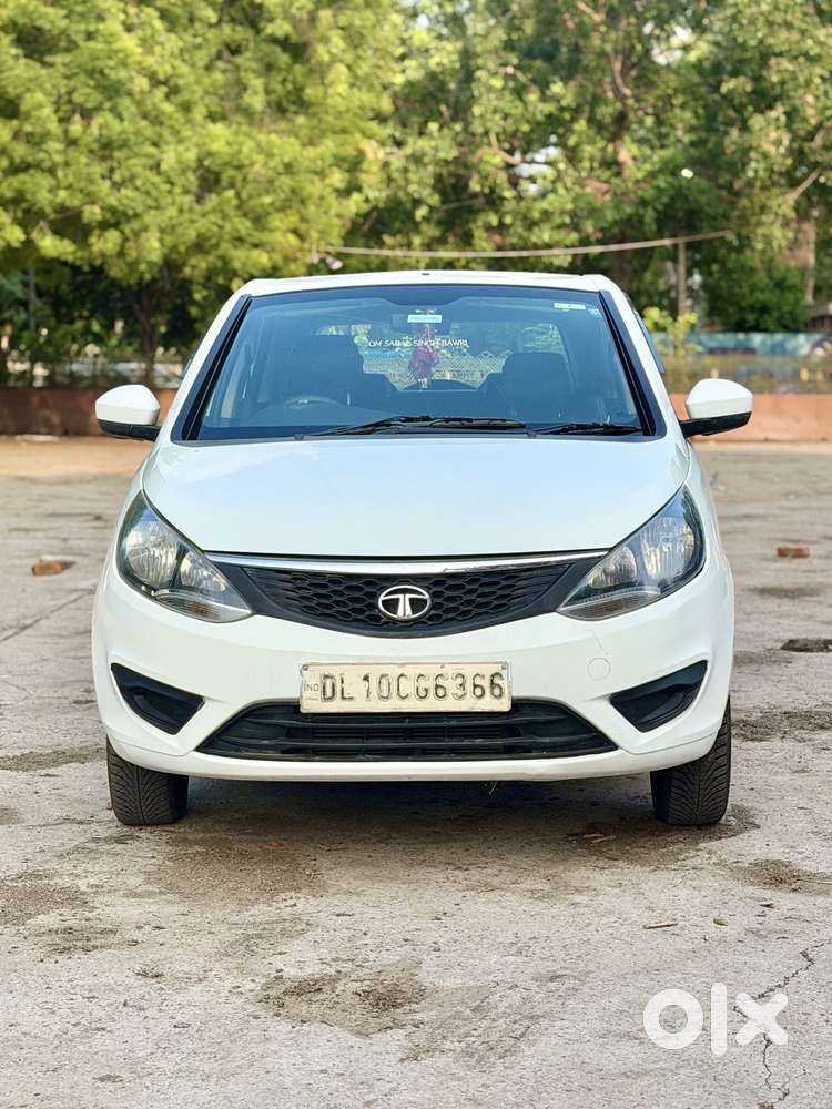 Tata Bolt Revotron Xe, 2015, Petrol