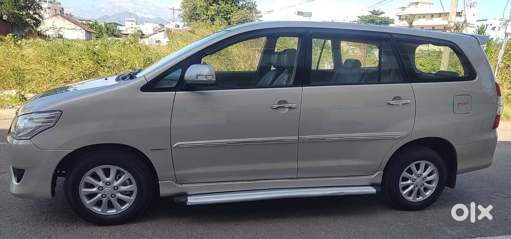 Toyota Innova 2.5 V 7 Str, 2012, Diesel