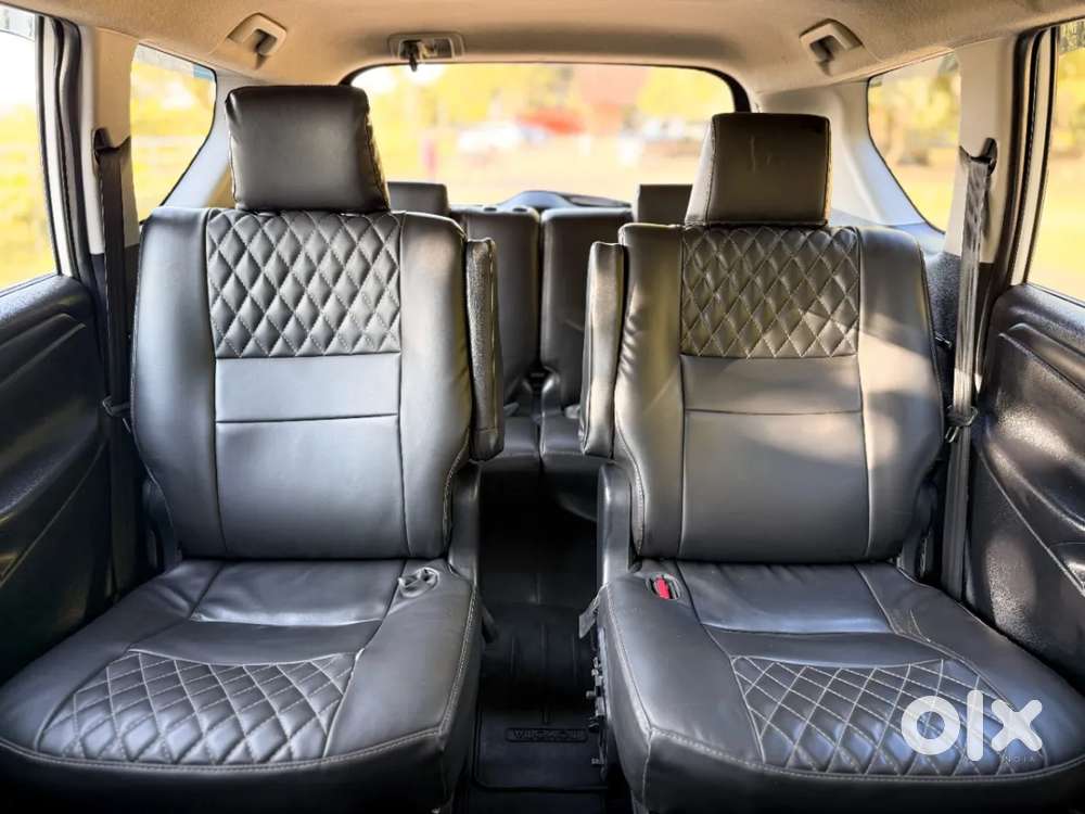 Toyota Innova Crysta 2.4 G Mt 7 Str, 2018, Diesel