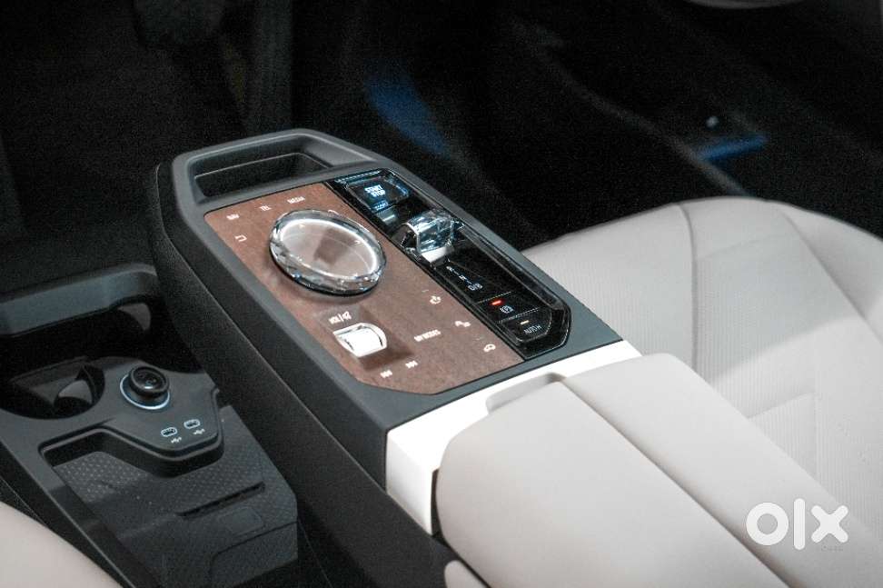 Bmw Ix Xdrive50, 2024, Electric