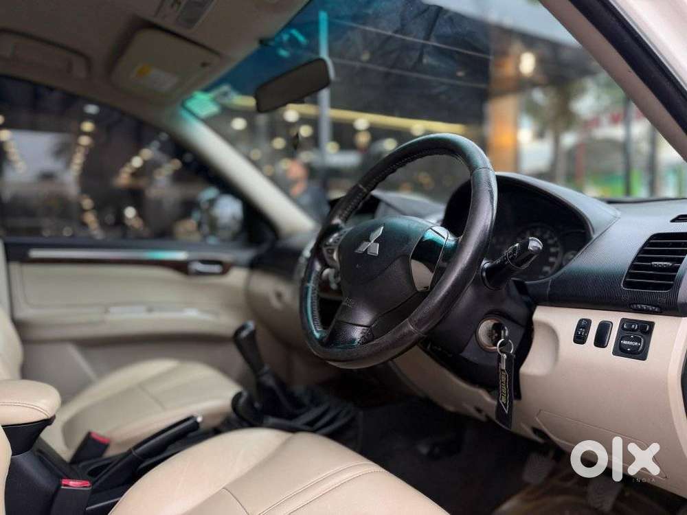 Mitsubishi Pajero Sport 2.5 Manual, 2014, Diesel