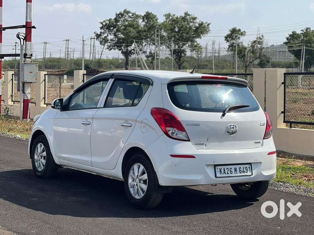 Hyundai Diesel Manual 2014 Car