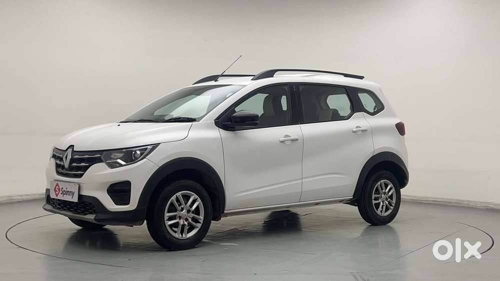 Renault Triber Rxt, 2023, Petrol