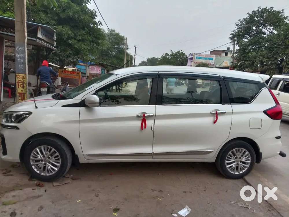 Ertiga Vxi Cng Petrol Company Fitted Hai 80000 Hajar Chali Hui Hai