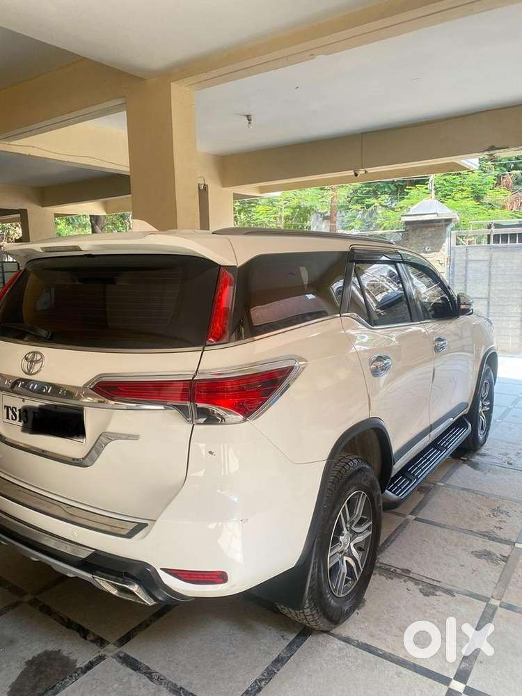 Toyota Fortuner 2017 Petrol 67000 Km Driven