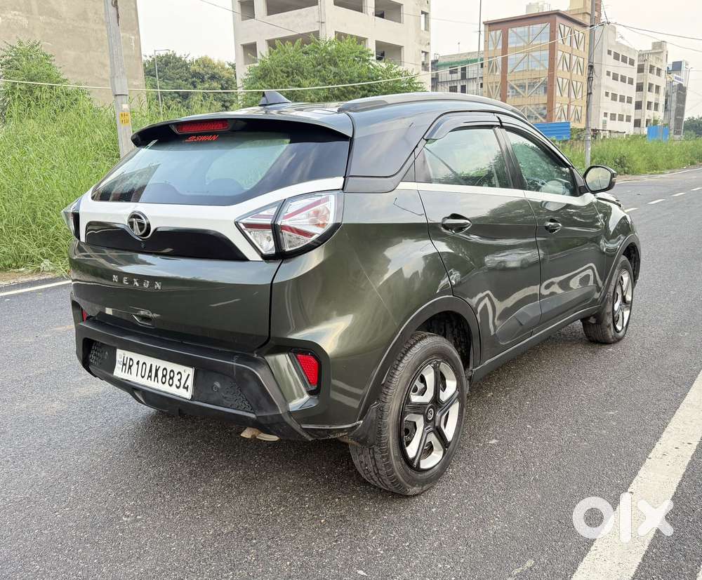 Tata Nexon 1.2 Revotron Xm (s), 2020, Petrol