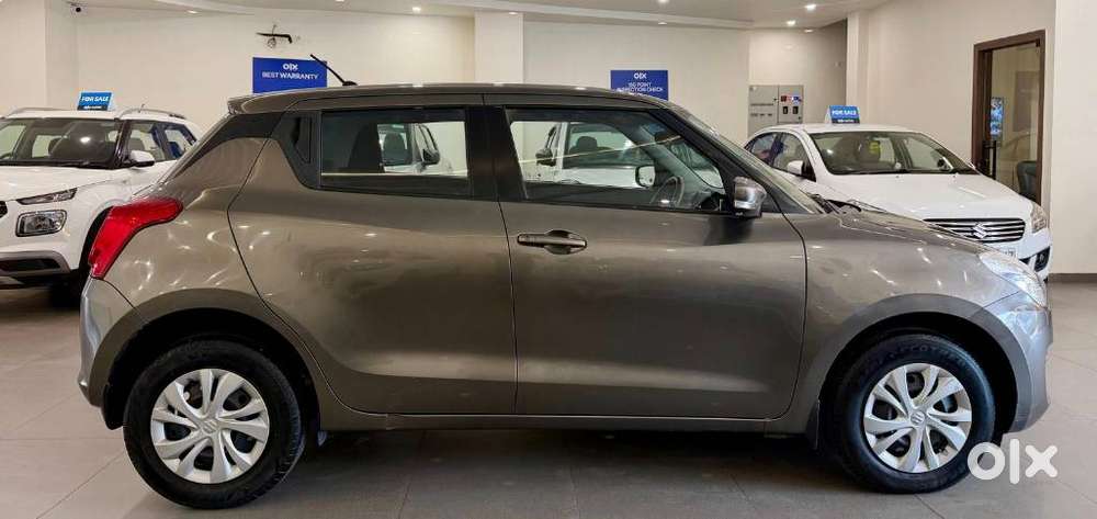 Maruti Suzuki Swift 1.2 Vxi (o), 2022, Petrol