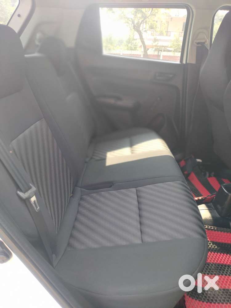 Maruti Suzuki Swift 1.2 Lxi (o), 2021, Petrol