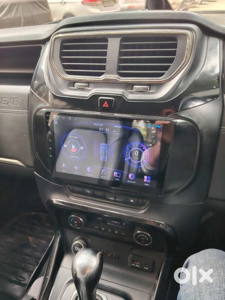 Tata Hexa 2017 Pearl White Diesel  Automatic, 4x2 6 Seater. Top Model