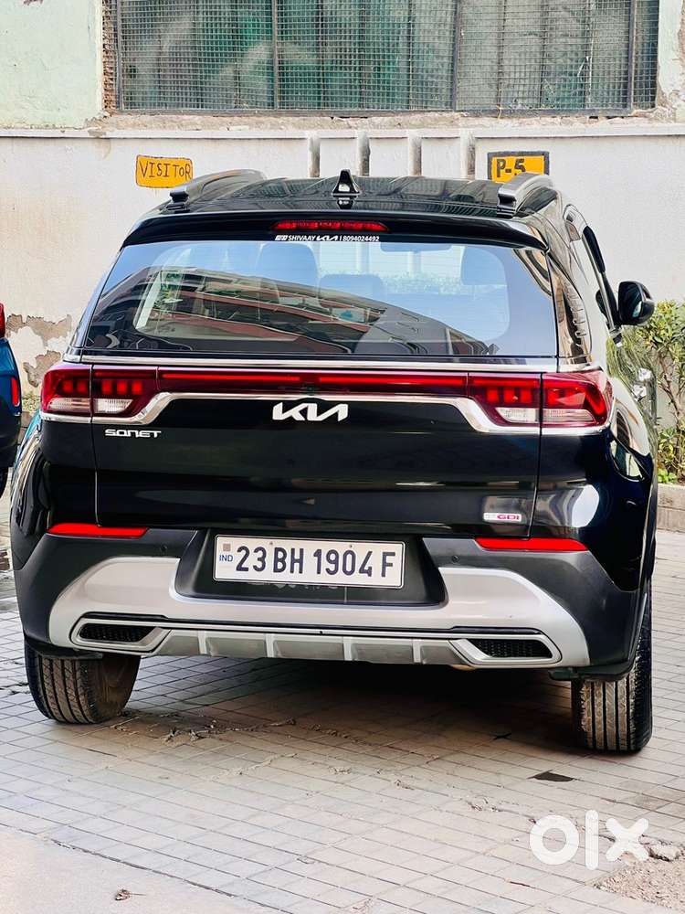 Kia Sonet Petrol 2023