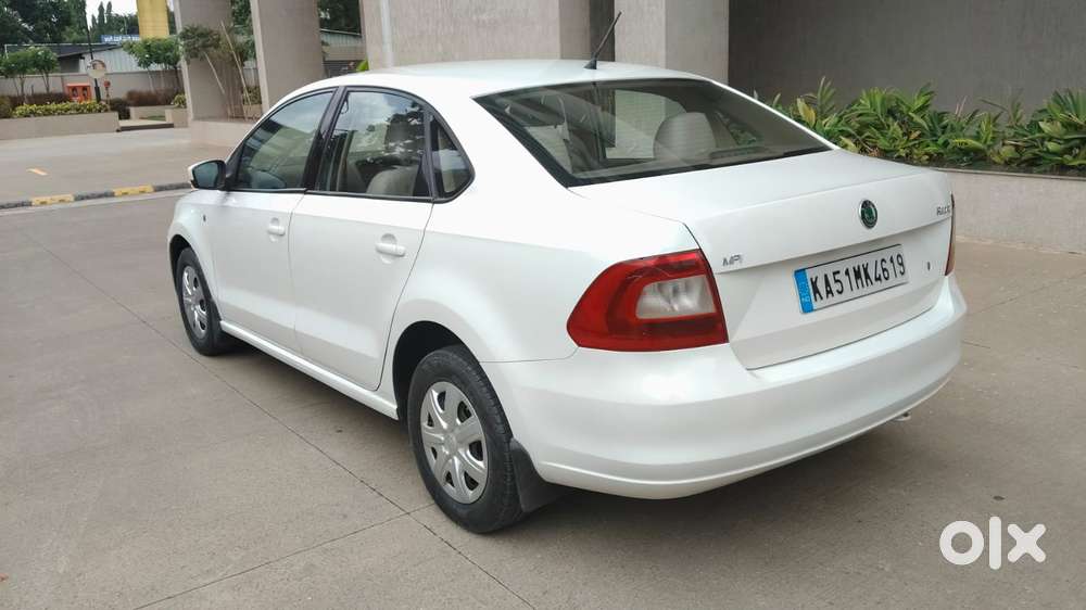 Skoda Rapid, 2012, Petrol