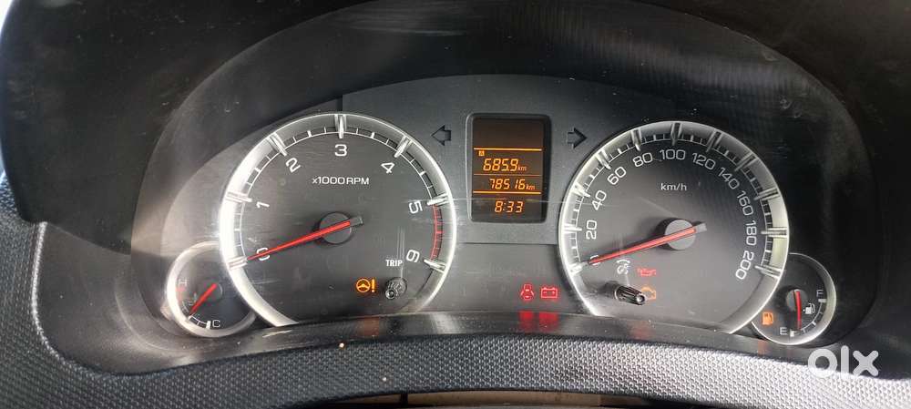Maruti Suzuki Swift Dzire Vdi Optional, 2013, Diesel
