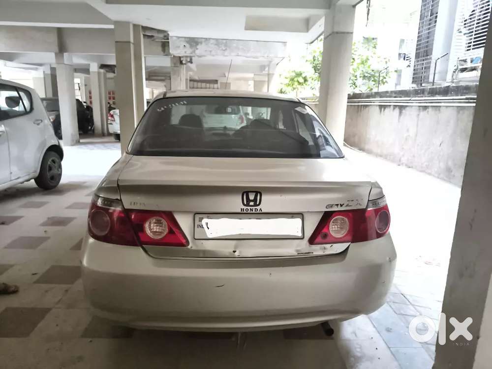 Honda City Zx 2006 Cng & Hybrids Good Condition
