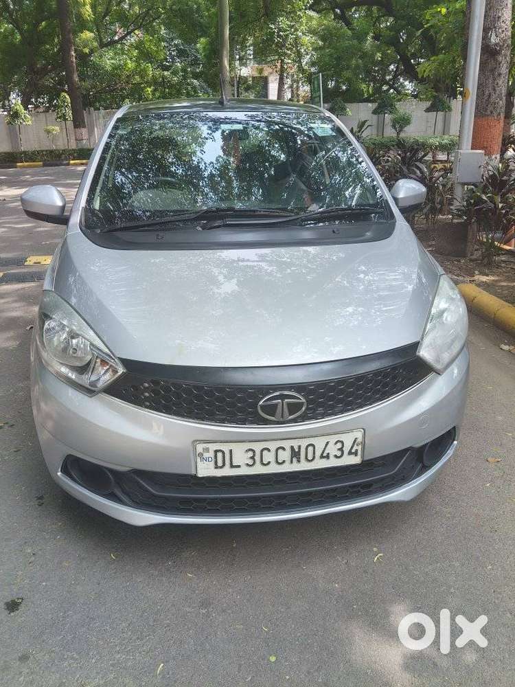 Tata Tiago 1.2 Revotron Xt (o), 2017, Petrol