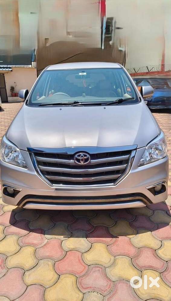 Toyota Innova 2013 Diesel Well Maintained
