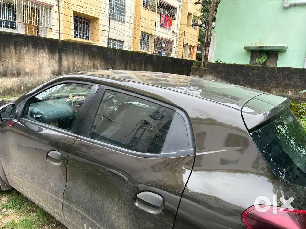 Renault Kwid Petrol Automatic 2023