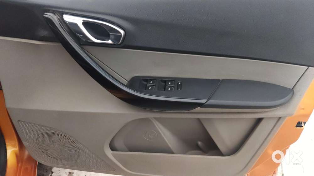 Tata Tiago 1.2 Revotron Xz, 2016, Petrol