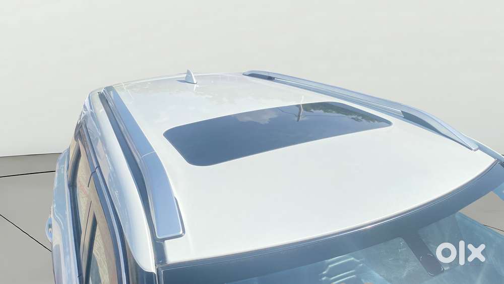 Maruti Suzuki Brezza 1.5 Zxi At Smart Hybrid, 2023, Petrol