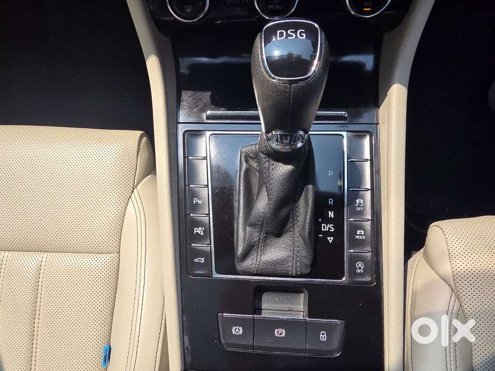 Skoda Superb 2.0 Tsi At L&k, 2021, Petrol