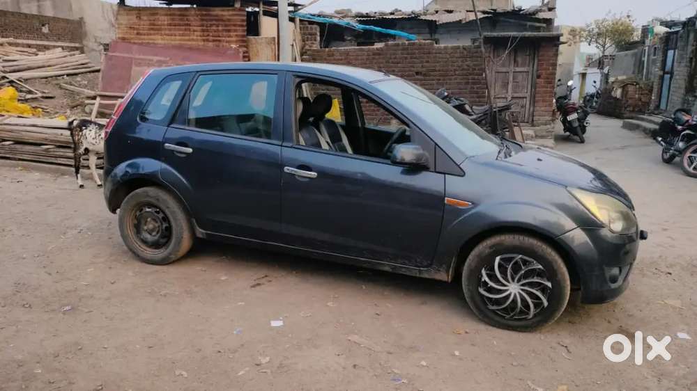 Ford Figo Diesel 2011 70000 Km Driven