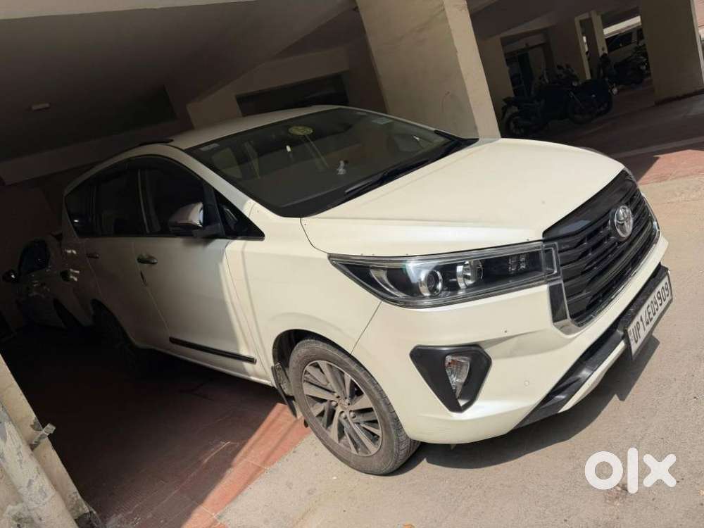 Toyota Innova Crysta 2.8z Automatic, 2021, Diesel